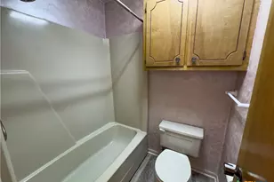 201 Heather St, Victoria, TX 77904 - Photo 9