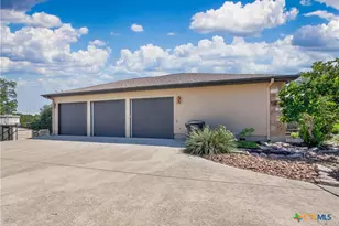2131 Owl Branch, Canyon Lake, TX 78133 - Photo 37