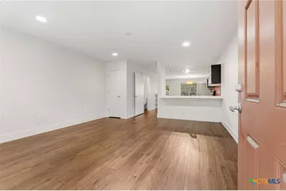 1101 Grove Boulevard #708, Austin, TX 78741 - Photo 3