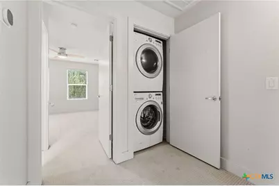 1101 Grove Boulevard #708, Austin, TX 78741 - Photo 17