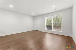 1101 Grove Blvd, Austin, TX 78741 - Photo 7