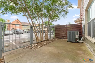 1101 Grove Boulevard #708, Austin, TX 78741 - Photo 27