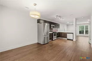 1101 Grove Blvd, Austin, TX 78741 - Photo 9