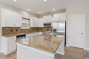 5805 Fenton Ln, Belton, TX 76513 - Photo 17