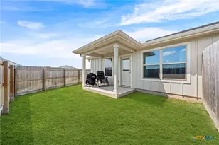 601 Campus St, Troy, TX 76579 - Photo 29