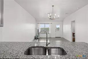 601 Campus St, Troy, TX 76579 - Photo 9