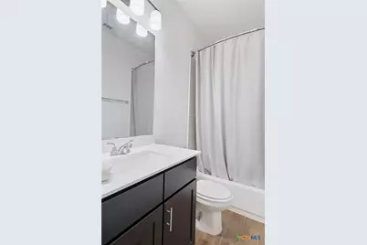 1916 Highland, Seguin, TX 78155 - Photo 19