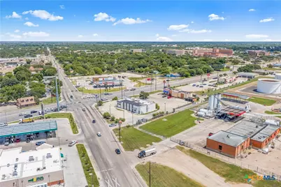 2101 Houston Highway, Victoria, TX 77901 - Photo 13