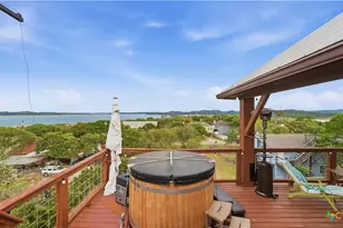 628 Country Ln, Canyon Lake, TX 78133 - Photo 37