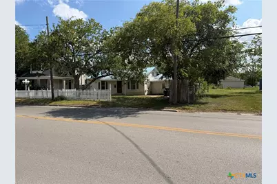 415 S Virginia Street, Port Lavaca, TX 77979 - Photo 3
