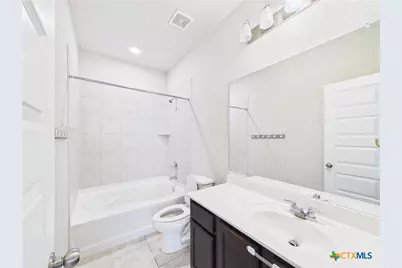2405 Marty Way, Seguin, TX 78155 - Photo 13