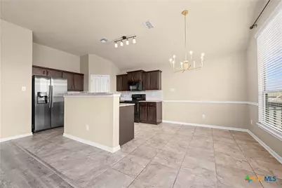 8016 Honeysuckle, Temple, TX 76502 - Photo 7