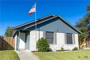 110 Idylwood Pl, Victoria, TX 77901 - Photo 1
