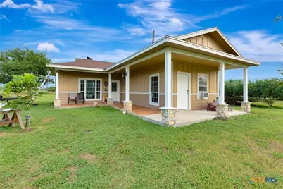 1207 Friar Rd, Cuero, TX 77954 - Photo 25