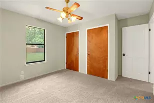 146 Twin Oak Rd, Seguin, TX 78155 - Photo 17