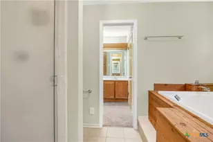 146 Twin Oak Rd, Seguin, TX 78155 - Photo 25