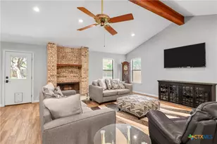 146 Twin Oak Rd, Seguin, TX 78155 - Photo 11