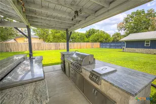 635 Riverside Path, Canyon Lake, TX 78133 - Photo 9