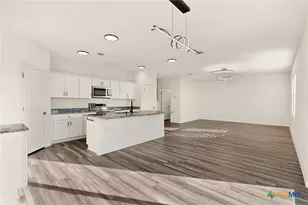 361 Wren Ln, Kyle, TX 78640 - Photo 11