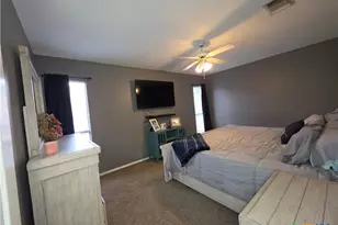 104 Waterford Dr, Victoria, TX 77901 - Photo 11