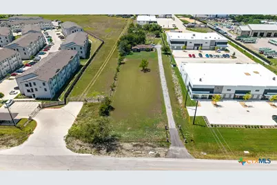 5090 Fm 2001, Buda, TX 78610 - Photo 3