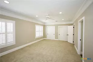 2221 Gruene Rd, New Braunfels, TX 78130 - Photo 17