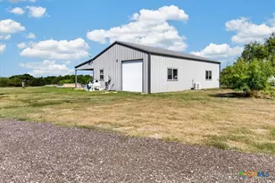 910 Star Ln, Gatesville, TX 76528 - Photo 21