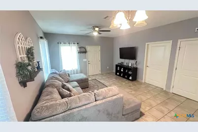 668 Commerce Street, Bloomington, TX 77951 - Photo 3
