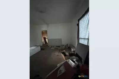 710 S College Avenue, Cameron, TX 76520 - Photo 5
