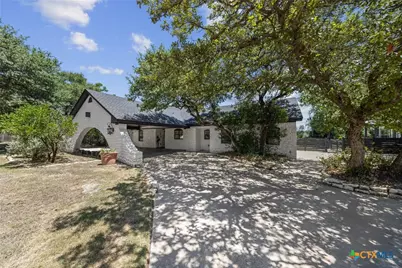 349 Arrowhead Point Road, Belton, TX 76513 - Photo 3