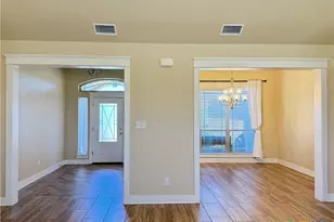 746 Northern Hills Dr, Copperas Cove, TX 76522 - Photo 5