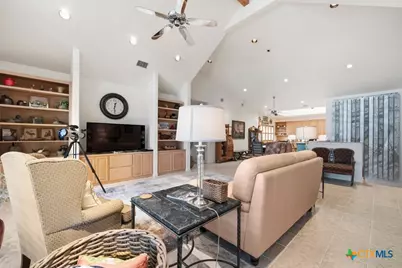 107 Palmkey Street, Mcqueeney, TX 78123 - Photo 13