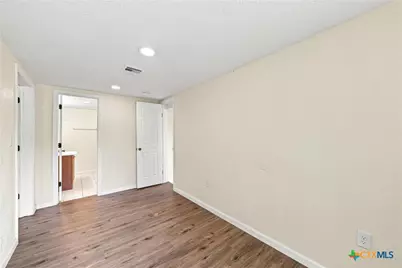 1126 W 7th Street, McGregor, TX 76657 - Photo 15