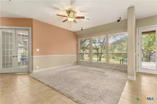 322 Arendes Dr, New Braunfels, TX 78132 - Photo 15