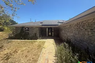 822 Wedgewood Dr, Copperas Cove, TX 76522 - Photo 1