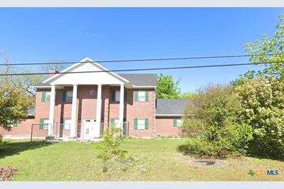715 E Downs Avenue, Temple, TX 76501 - Photo 1