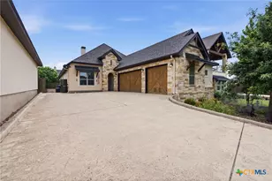 1329 River Place Dr, New Braunfels, TX 78130 - Photo 1