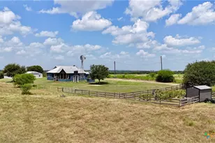 4228 Co Rd 256, Moulton, TX 77975 - Photo 3