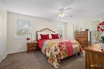 7135 Brown Road, Flatonia, TX 78941 - Photo 11
