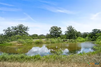 7135 Brown Road, Flatonia, TX 78941 - Photo 17