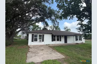159 Texas Avenue, Victoria, TX 77905 - Photo 1