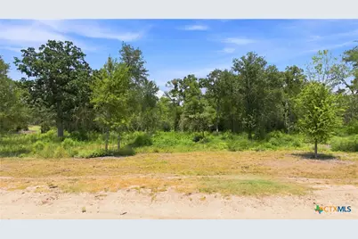 408 Cresent Bend, Cameron, TX 76520 - Photo 3