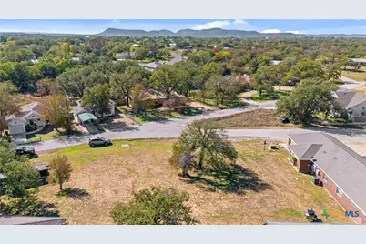 2100 Cedar Valley Drive, Kingsland, TX 78639 - Photo 13