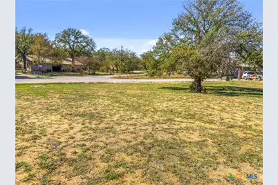 2100 Cedar Valley Drive, Kingsland, TX 78639 - Photo 7