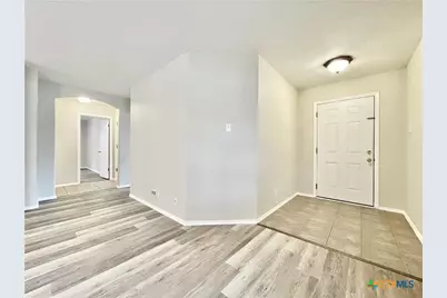 1909 E Horizon Park Boulevard, Leander, TX 78641 - Photo 7