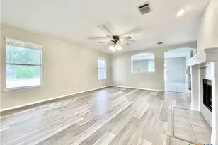 1909 E Horizon Park Blvd, Leander, TX 78641 - Photo 11