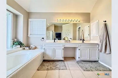 106 Westbrook Drive, Victoria, TX 77904 - Photo 25