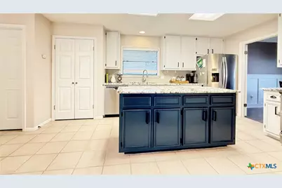 106 Westbrook Drive, Victoria, TX 77904 - Photo 11