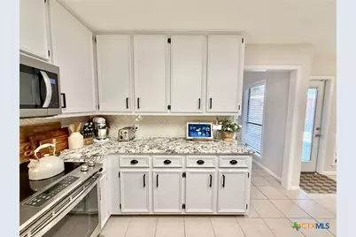 106 Westbrook Drive, Victoria, TX 77904 - Photo 13