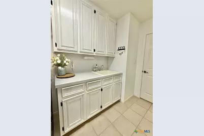 106 Westbrook Drive, Victoria, TX 77904 - Photo 37